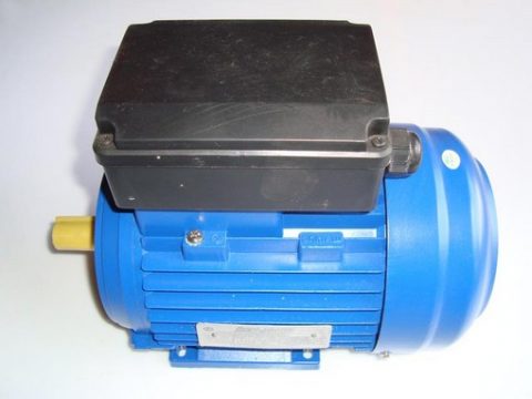 Электродвигатель бетономешалки СБР220-260 (220В)